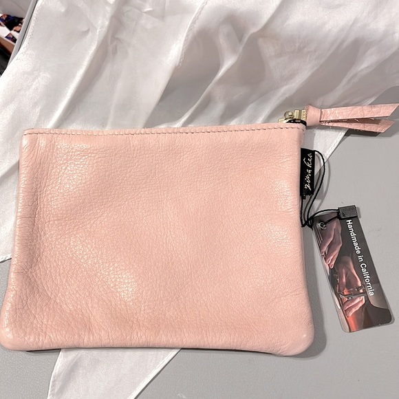 Zina Kao’The Soft Monroe’ Pale Pink Pebbled genuine Leather Zip Cosmetic Bag NWT - Picture 5 of 9